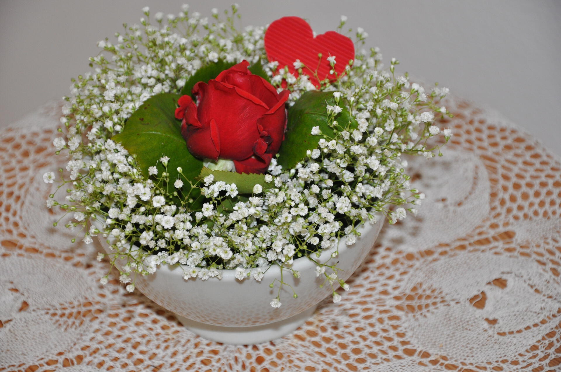 Rose decorated in bowl
